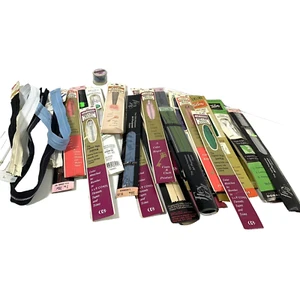 30 Sewing Zippers JP Coats Talon Mixed Colors & Sizes New Old Stock Crafts - Picture 1 of 5