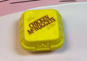 McDonald's 6 Pc Chicken Nugget Transformer Toy Dinosaur 1990 Changeables vintage - Picture 1 of 2