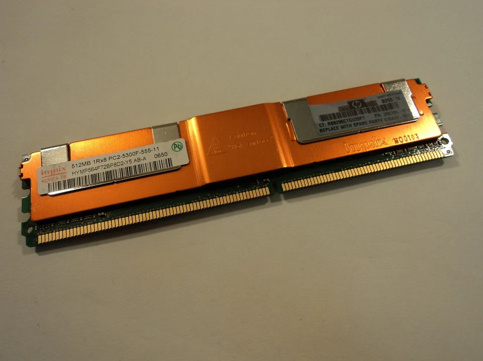 Hynix RAM 512MB 1Rx8 PC2-5300F DDR2-667MHz HYMP564F72BP8D2-Y5 - Image 1 of 1
