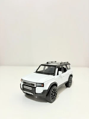 1:32 Toyota Prado 2025 Alloy Model Car - Alloy Diecast for Collectors - Image 1 of 4