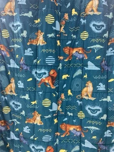 Disney König der Löwen blaue Abzeichen Simba Baumwolle gewichtete Decke 34” x 47” - Bild 1 von 3