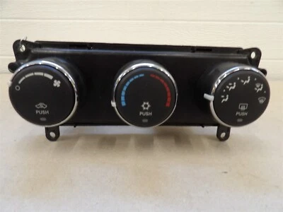 DODGE JOURNEY 09 HVAC front (mounted in dash) manual control w/o 3 zone control - Image 1 of 4