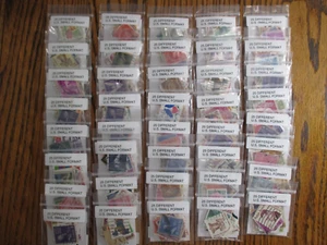 HENRYS' BRIEFMARKEN - 1000 US KLEIN - 40 PAKETE MIT JE 25 BRIEFMARKEN - GEBRAUCHT/AUS PAPIER - Bild 1 von 1