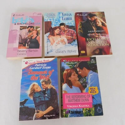 Lot of 5 Silhouette Paperback Romance Novels Desire Intimate Moments Babies Foto 1 de 4