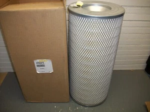 John Deere AR82915 Air Filter Element Wix 42674 Baldwin PA2367 Napa 2674 P134285 - Picture 1 of 4