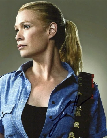 LAURIE HOLDEN signed Autograph 20x25cm "The Walking Dead" In Person Cover
