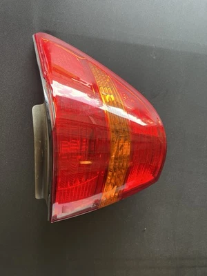 2001 - 2003 雷克萨斯 LS430 尾灯驱动器左侧原始设备制造商 — 第 1/4 张图片