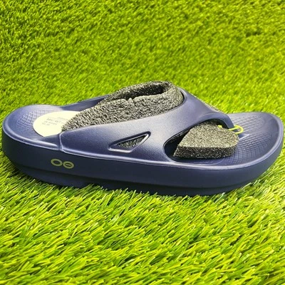 Oofos OOriginal 女式 7 码海军蓝海滩恢复人字拖凉鞋 — 第 1/4 张图片