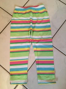 Schicke Leggings - gestreift / geringelt - Schlitze seitlich- Gr.128 *NEUwertig* - Bild 1 von 4