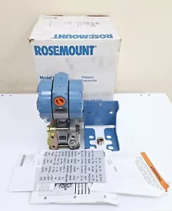Rosemount 1151GE7K72B2 Pressure Transmitter 300 PSI - Picture 1 of 19