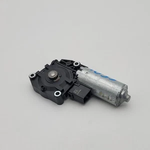 2019 - 2025 BMW 330I G20 SUN ROOF MOTOR SLIDER ACTUATOR OEM 67617424804 - Picture 1 of 13