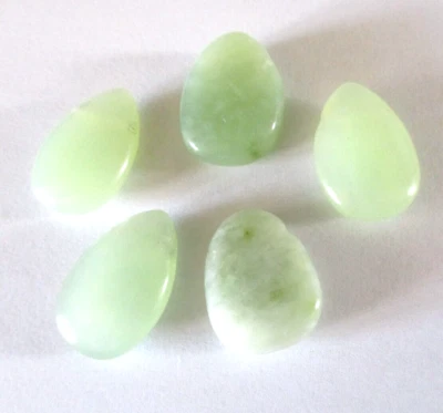 1 Tropfen - Edelstein - Serpentin - Schmuckstein echt ~ China Jade gebohrt * - Bild 1 von 4