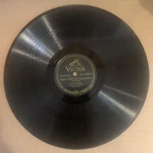 Frank Sinatra, 78 rpm, V, Night And Day, Victor 20-1589 - Picture 1 of 2