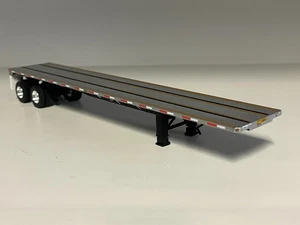 DCP 1/64 SILVER & BLACK UTILITY 48' FLATBED - Picture 1 of 2