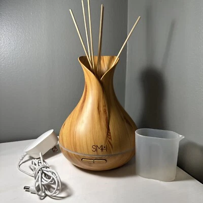 Sierra Modern Home Wifi Aroma Therapy Diffuser Humidifier Preowned - Image 1 of 4