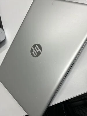 HP Laptop 14-ck0596sa Intel Core I5 7th gen silver - Image 1 of 4