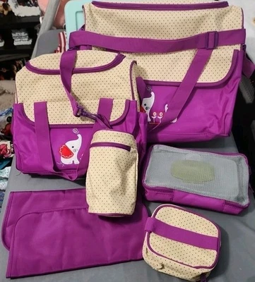 Сумка для подгузников и сумка-тоут ELLIE & LUKE с аксессуарами — дизайн фиолетовый слон - Изображение 1 из 4