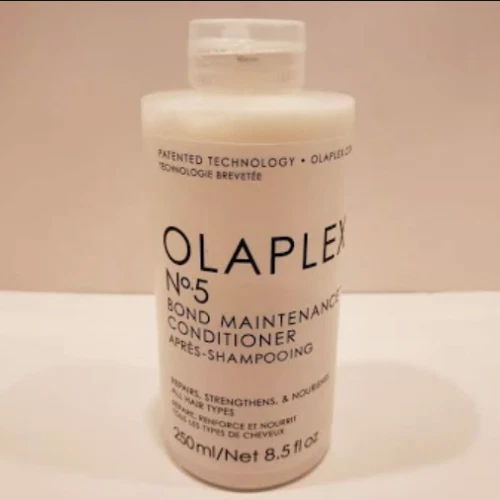 Olaplex No.5 Bond Maintenance Conditioner 8.5 oz250 ml. Conditioner - Image 1 of 1