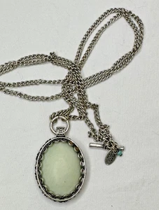Collar Colgante Nine West Vintage América Verde Claro Ovalado Tono Plata Palanca - Imagen 1 de 6