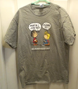 Camiseta Museo Charles M Schulz LRG Peanuts Linus Sally Membresía 2019 - Imagen 1 de 8