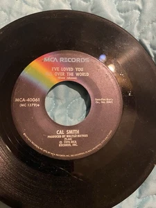 Cal Smith, I Can Feel The Leavin' Coming On ~ 1973 MCA 45 RPM Vinyl - Picture 1 of 4