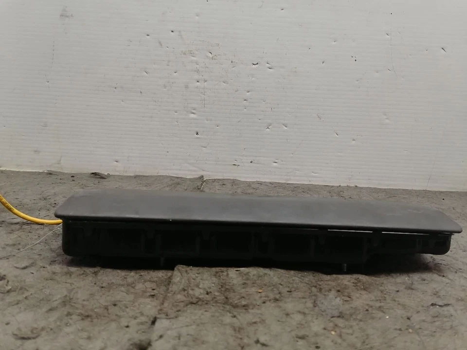 Driver Left Air Bag Front Driver Knee Fits 08-10 AUDI TT 1494383 - Изображение 1 из 4