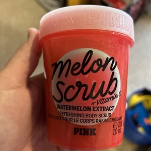 VICTORIAS SECRET PINK MELON REFRESHING BODY SCRUB EXFOLIANT VITAMIN E 10 oz NEW - Picture 1 of 3