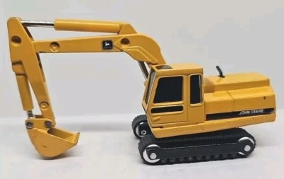 Ertl John Deere 690DLC Excavator DieCast 1/64 Scale Equipment - Fast Shipping  - Image 1 of 4