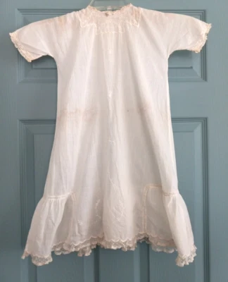 Antiguo Vestido Infantil Muñeca Victoriano Blanco Algodón Bonito Floral Vintage Encaje Foto 1 de 4