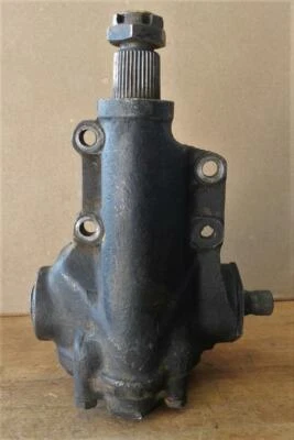 1957-59 Mercedes Benz 220 Series 2.2L 6-Cyl used manual steering gear 1864611301 - Image 1 of 4