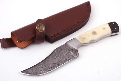 Eye Catch Custom Made Damascus Steel Professional Hunting Knife, DB-9013 - Image 1 of 3
