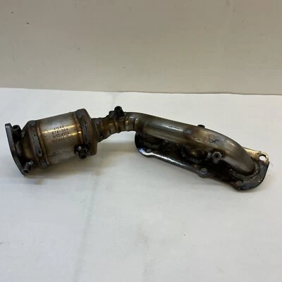Right Catalytic Converter with Integrated Exhaust Manifold for 2017 Kia K900 -- — 第 1/4 张图片