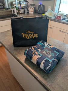 Disney Treasure Inaugural Sailings Soft Throw Blanket & Carry Tote Bag - Picture 1 of 11