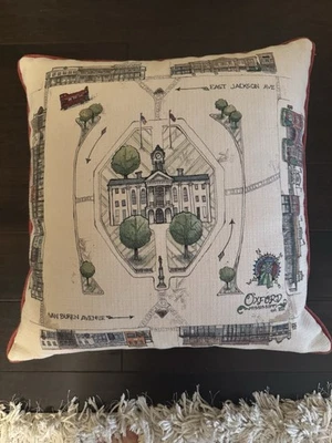Almohada cuadrada Oxford Mississippi Ole Miss Rebels 23” X 22” mapa RARO MS Foto 1 de 4