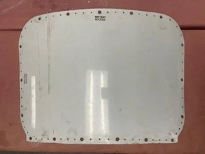 2312015-21 TAIL ACCESS DOOR - Bild 1 von 2