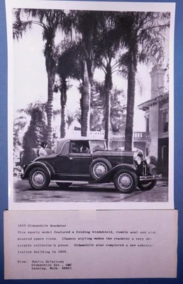 1930 Oldsmobile Roadster Rumble Seat 8x10 Photo by Oldsmobile PR Lansing MI blk6 - Image 1 of 3
