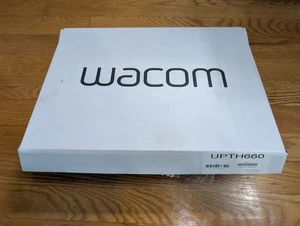 Wacom Intuos Pro PTH660 Średni tablet do rysowania - Zdjęcie 1 z 6
