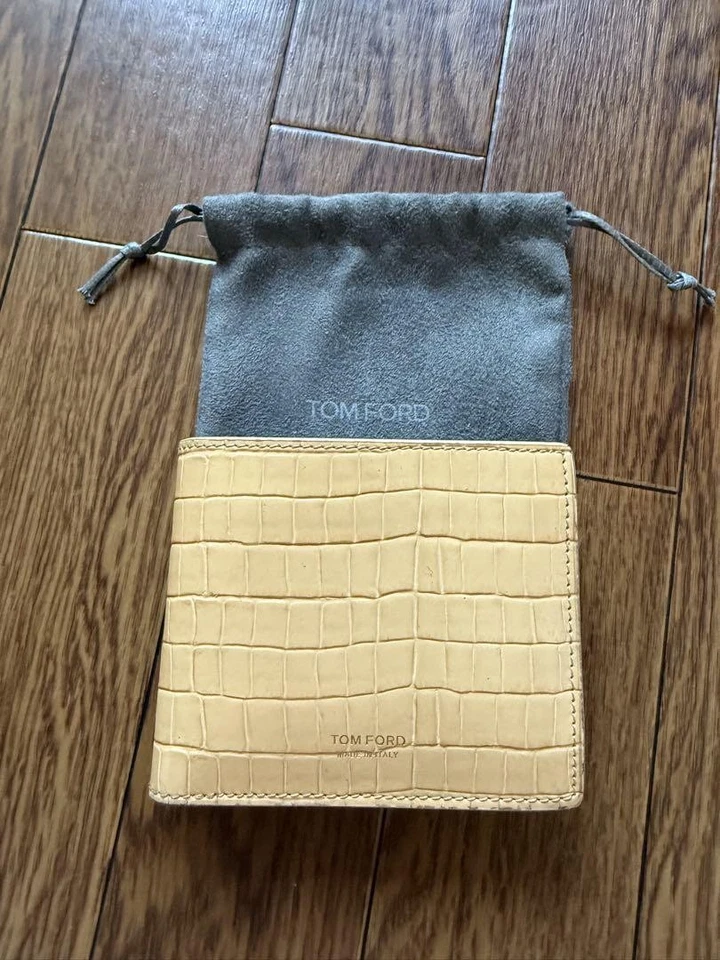 Cartera Tom Ford Doble Plegable Cuero Beige Unisex Con Caja Hecha en Italia Foto 1 de 4