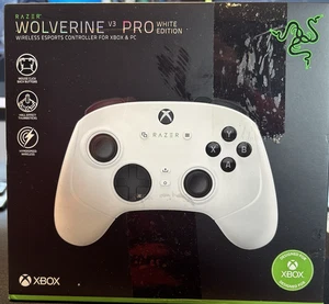 Razer Wolverine V3 Pro - Wireless Gaming controller - White - Picture 1 of 4