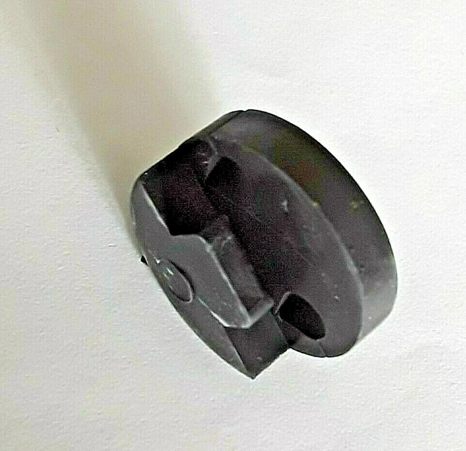 Viola Mute Tourte goma redonda de dos agujeros, cincel #5465; descuento en cantidades Foto 1 de 2