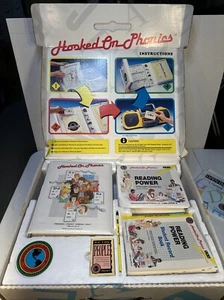 Hooked On Phonics Big Box Set; Books, Tapes, Your Reading Power Vintage 1993 - Imagen 1 de 24