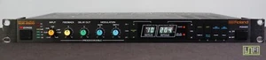 Roland MIDI Digital Delay SDE-2500 1U Rack Effects FX -100V - Picture 1 of 22