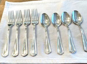 Set 8 International Silverplate Co. XII 4 Dinner Forks 4 Teaspoons FLATWARE - Picture 1 of 7