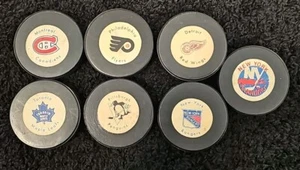 Vintage 1970's Biltrite Hockey Puck Lot Detroit Montreal Toronto New York Etc - Picture 1 of 10