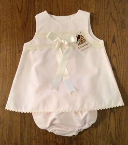 BABY GIRLS SPANISH DRESS & KNICKERS SET BABY PINK / CREAM SIZE 12 MONTHS BNWT - Picture 1 of 1