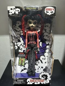 Bleeding Edge Begoths Hypnotica Gaze Series 4 Doll 2005 Red Variant NIB - Picture 1 of 6