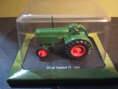 Modellino Die cast Trattore Hachette Oliver Standard 70 1947 1/43 (TAT03) - Immagine 1 di 3