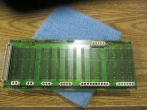 Hartmann Elektronik Model: B.H091602B Backplane Module - Picture 1 of 4