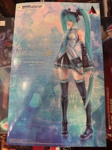 Variant Play Arts Kai - DESIGNED BY TETSUYA NOMURA Hatsune Miku Action Figure - Picture 1 of 3