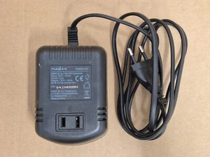 Convertidor de corriente - Fuente de alimentación - 230 V CA 50 Hz - 75 W - Euro - Negro - Imagen 1 de 1